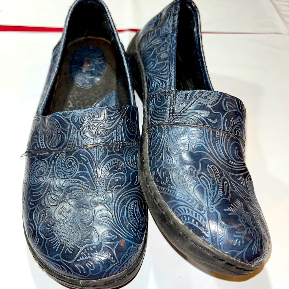 Thom McAn Blue Black CLOGS 10M SHOES RAYSUN TOILLIE floral Texture clog comfort